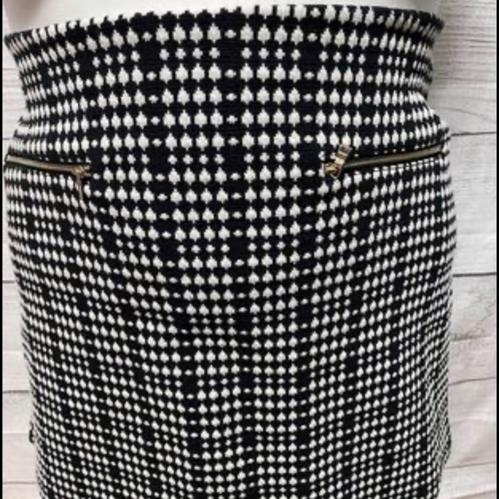 Loft skirt size XL